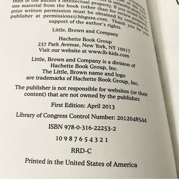 Monster High Book Ghoulfriends Just Want to Have Fun Book - Picture 10 of 15